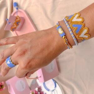 Bisuteria artesanal en Miyuki tejida a mano con cuentas japonesas de alta calidad